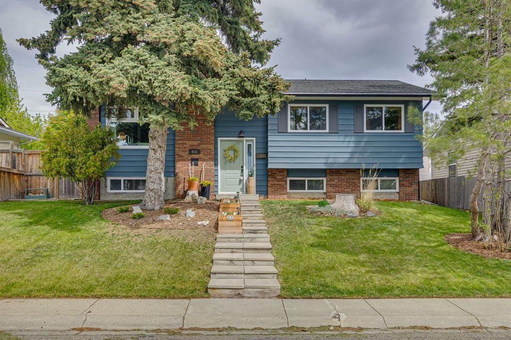 432 Queensland Road SE, Calgary — main listing photo