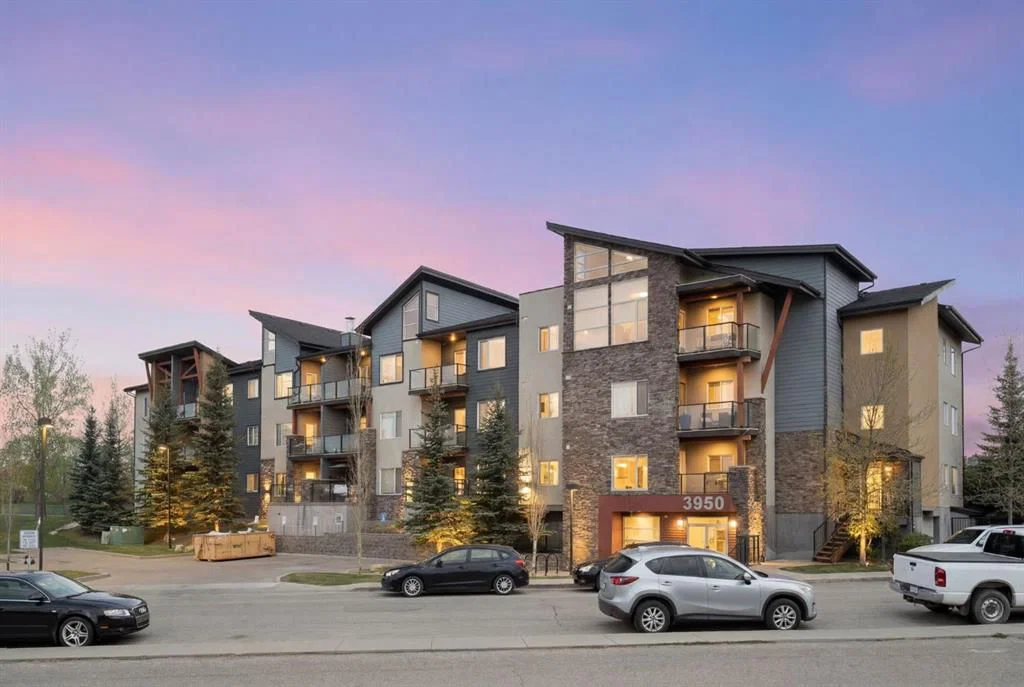 110, 3950 46 Avenue NW, Calgary — main listing photo