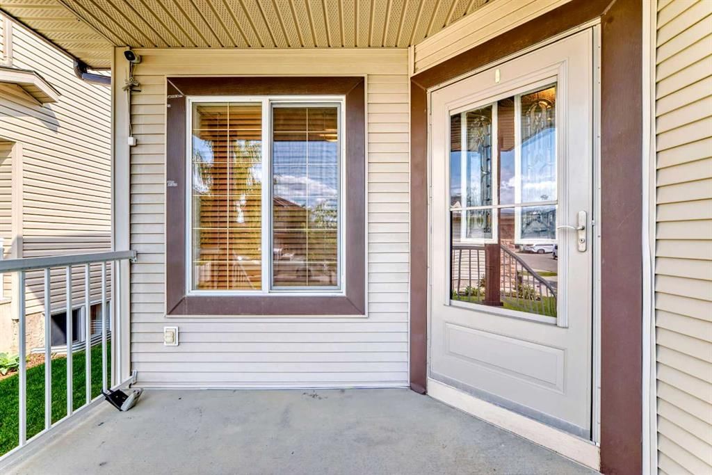 24 Evanscove Heights NW, Calgary — photo 4 of 50