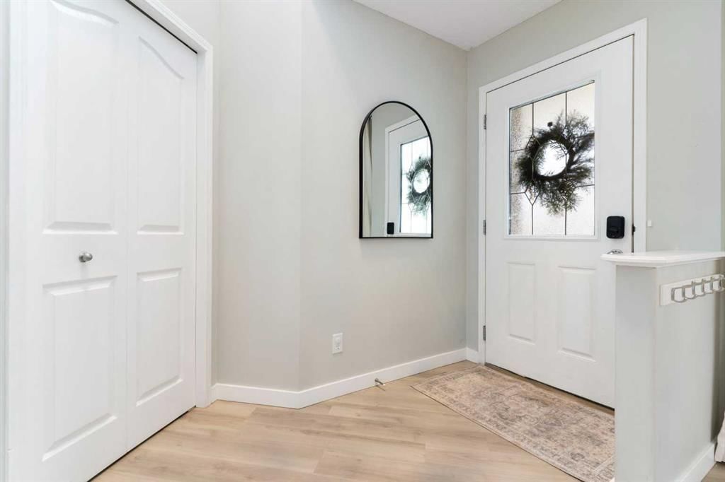 164 Royal Oak Heights NW, Calgary — photo 3 of 47