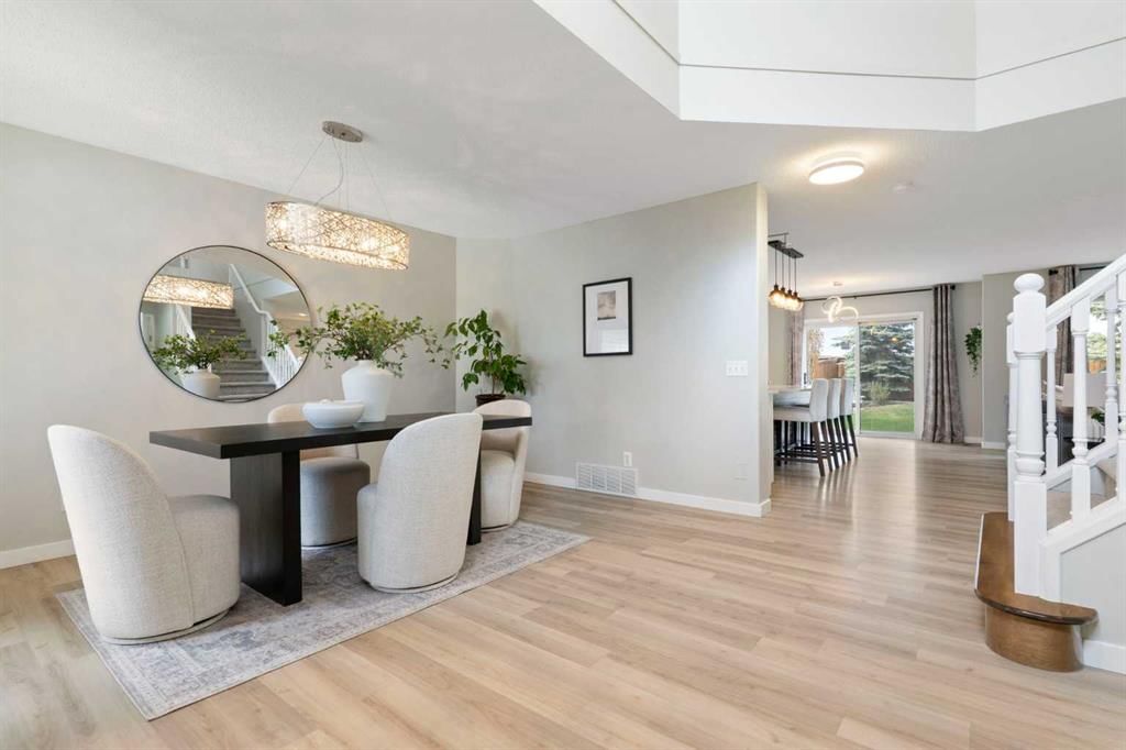 164 Royal Oak Heights NW, Calgary — photo 4 of 47