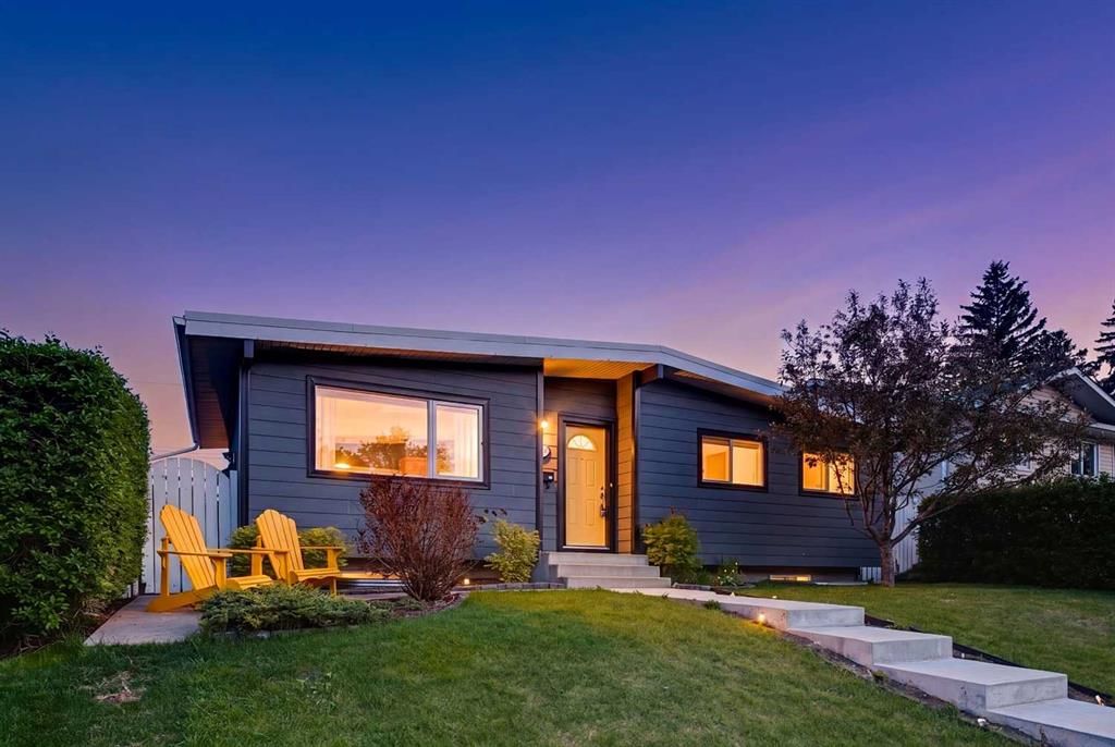 10651 Shillington Crescent SW, Calgary — main listing photo