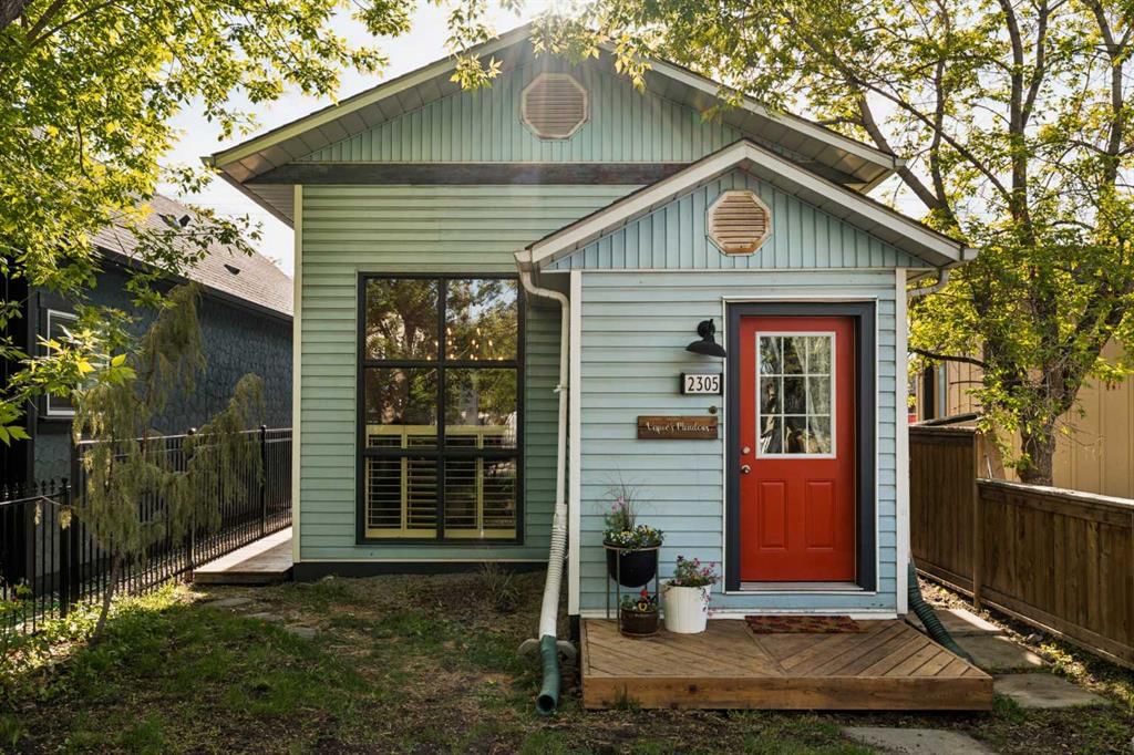 2305 15A Street SE, Calgary — main listing photo