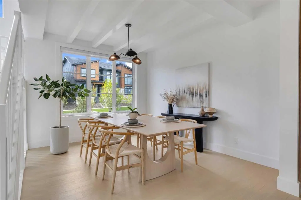 24 Alpine Common SW, Calgary — photo 5 of 50