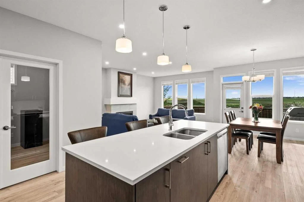 1107 Copperfield Boulevard SE, Calgary — photo 5 of 43