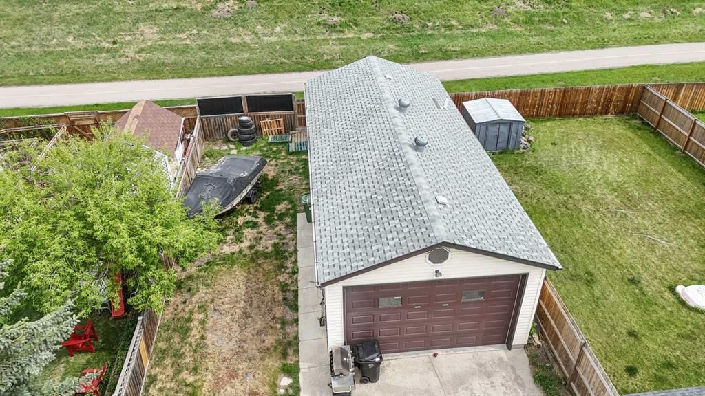 124 Abingdon Way NE, Calgary — photo 5 of 37