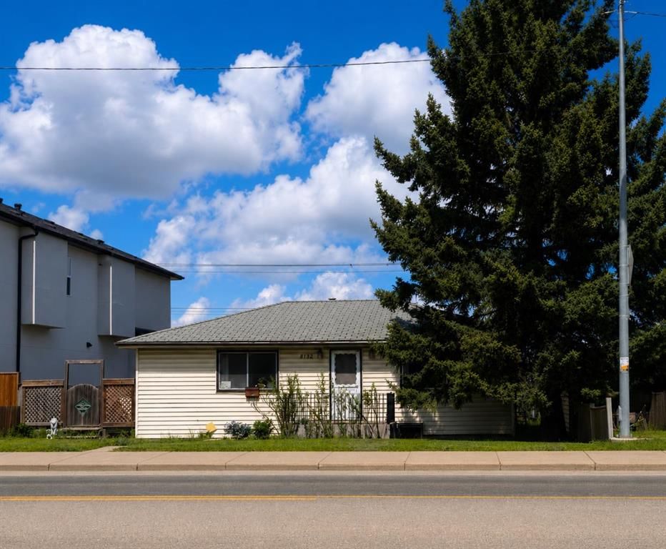 8132 Bowness Road NW, Calgary — main listing photo
