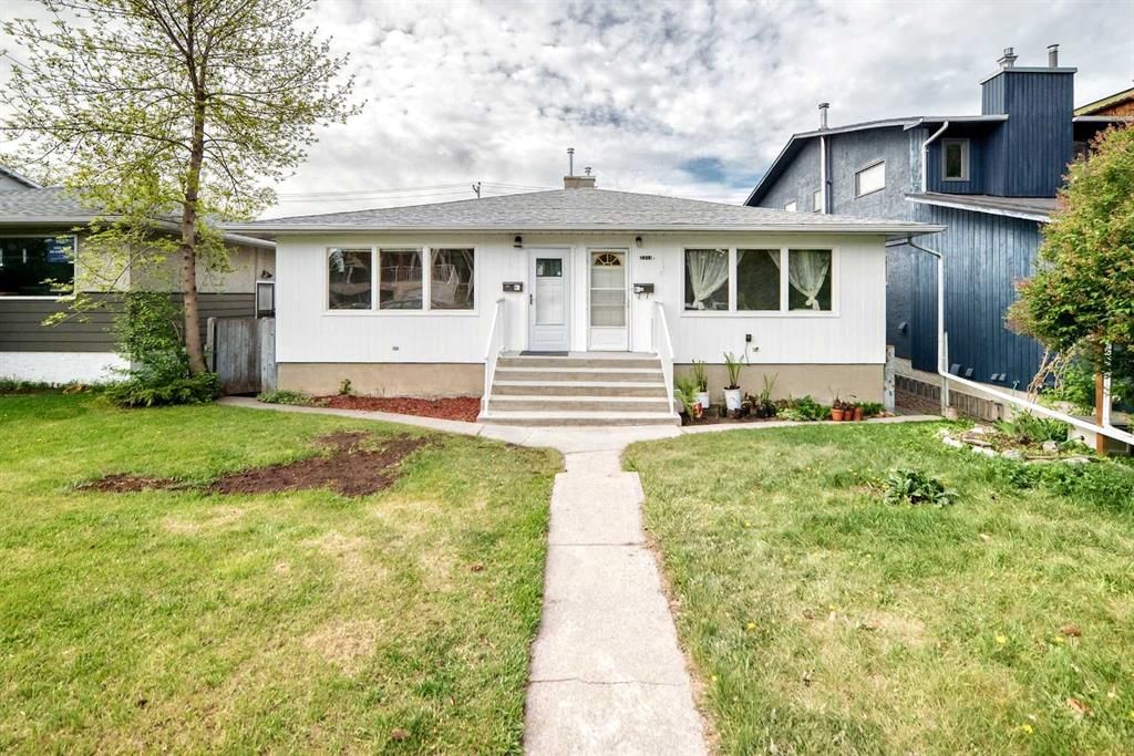 2311 Westmount Road NW, Calgary — main listing photo