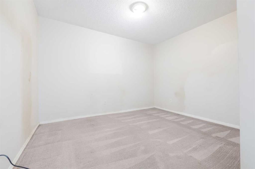 113, 1717 60 Street SE, Calgary — photo 5 of 14