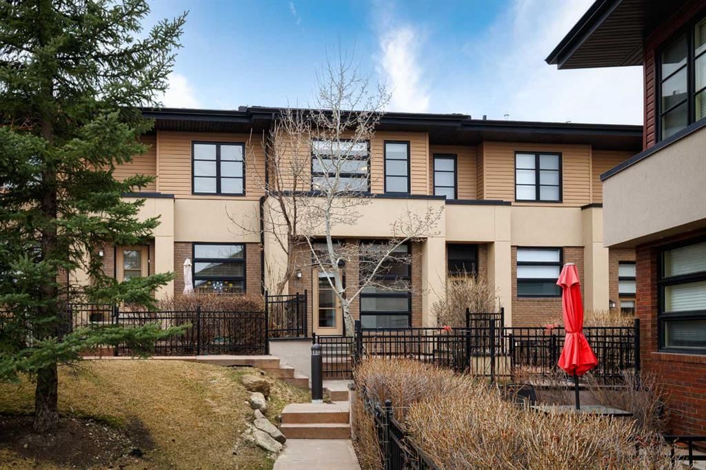 206 Aspen Hills Villas SW, Calgary — photo 4 of 29