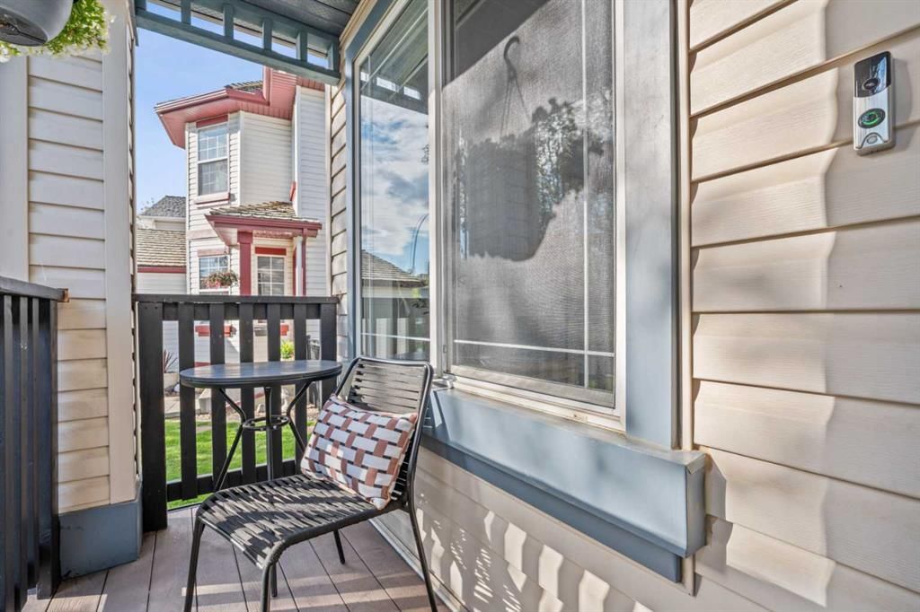 249 Mt Douglas Circle SE, Calgary — photo 3 of 50