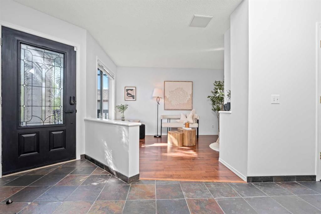 249 Mt Douglas Circle SE, Calgary — photo 4 of 50