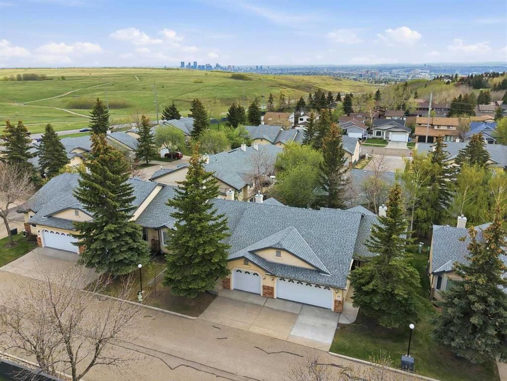 29 Edenwold Green NW, Calgary — photo 4 of 36