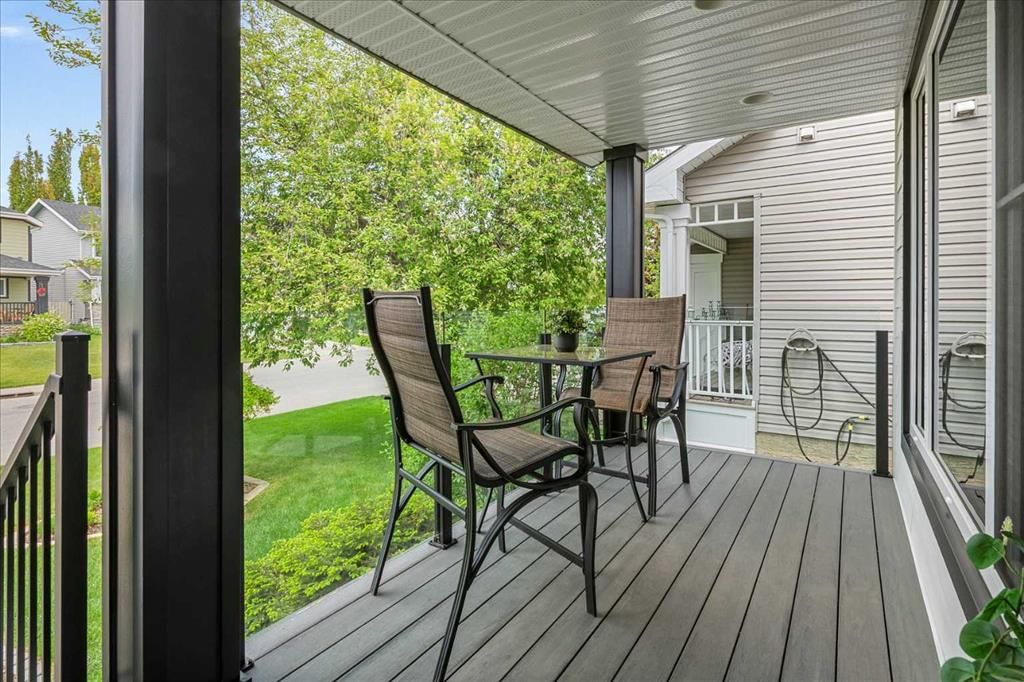 12 Chaparral Crescent SE, Calgary — photo 3 of 50