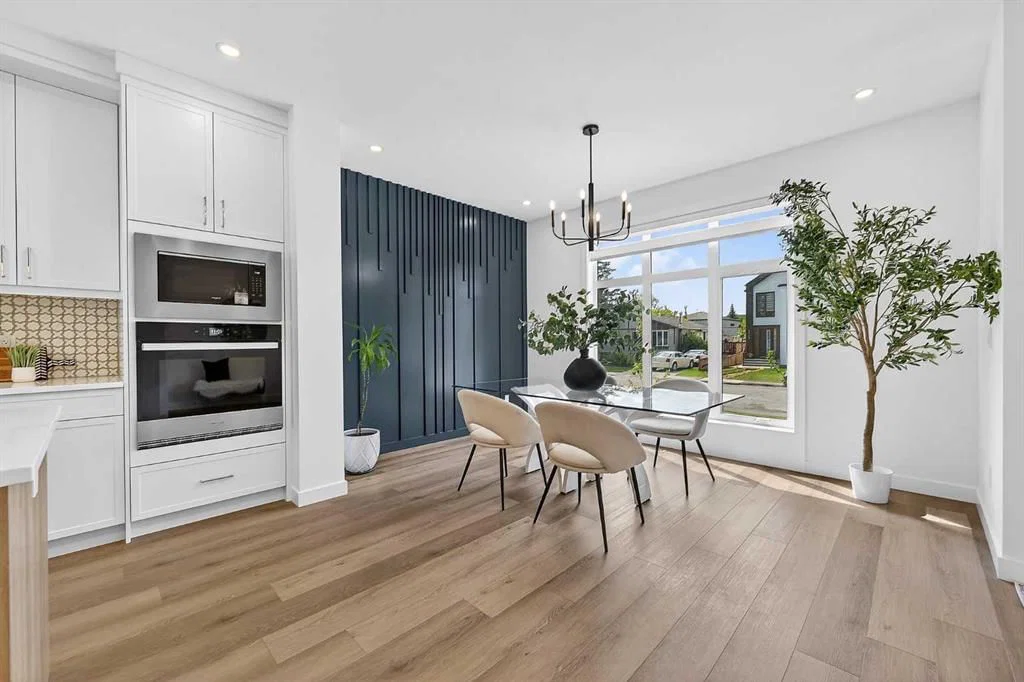 8124 47 Avenue NW, Calgary — photo 5 of 41