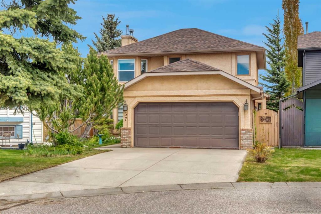 37 Shawbrooke Bay SW, Calgary — main listing photo