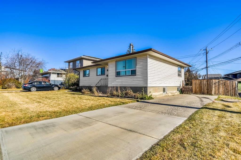 3452 37 Street SW, Calgary — main listing photo