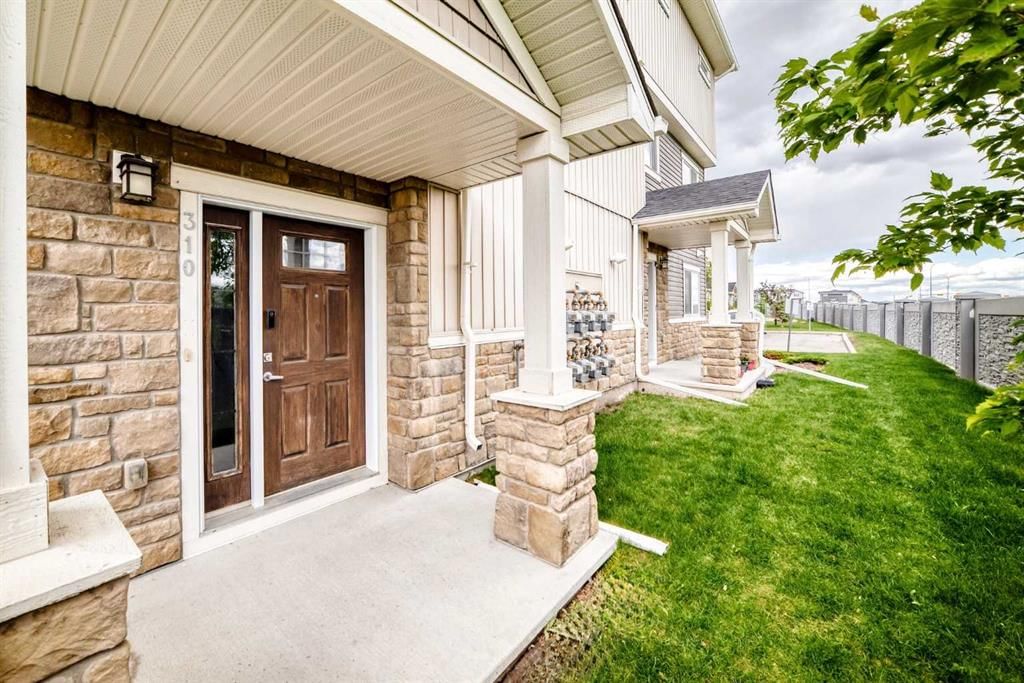 310 Skyview Ranch Grove NE, Calgary — photo 2 of 34