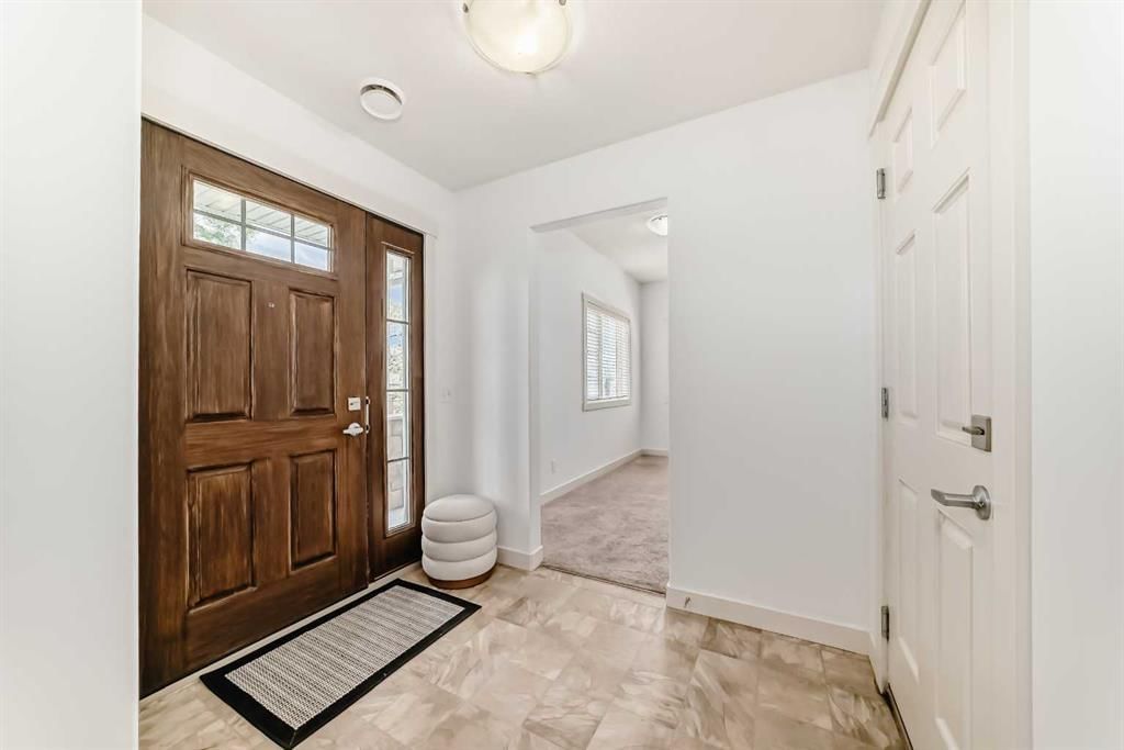 310 Skyview Ranch Grove NE, Calgary — photo 4 of 34