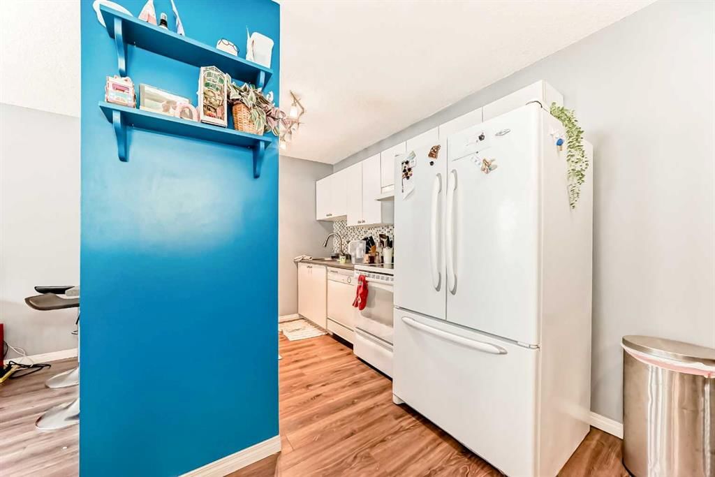 204, 317 14 Avenue SW, Calgary — photo 4 of 24