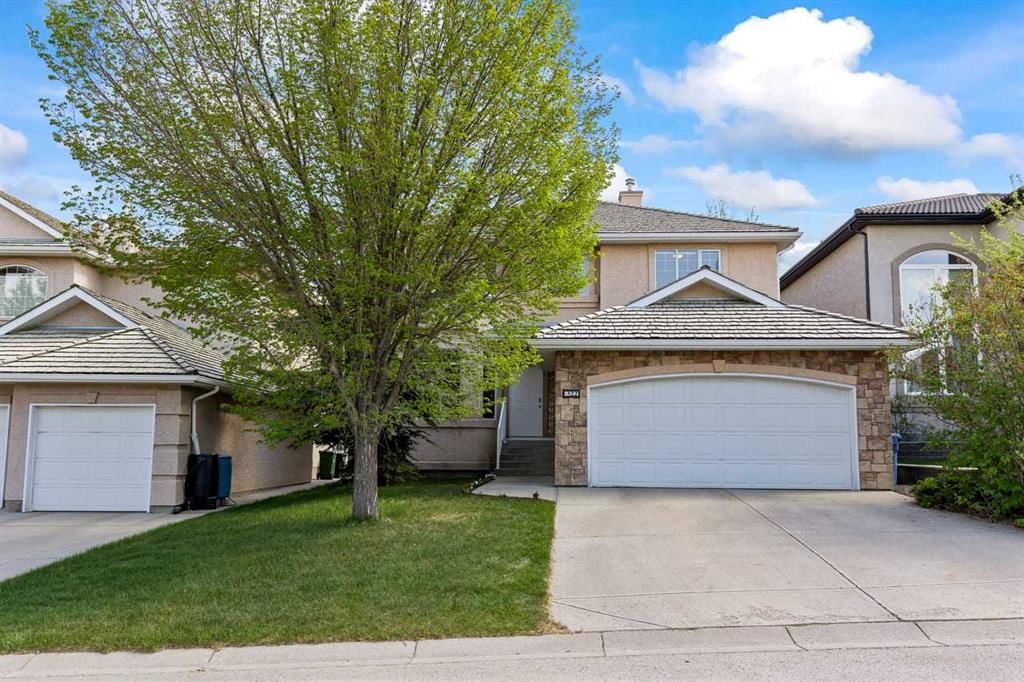 322 Hampstead Way NW, Calgary — main listing photo