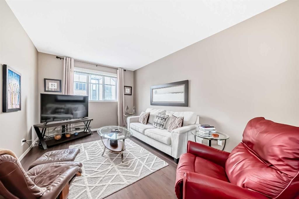 205 Copperpond Row SE, Calgary — photo 4 of 48