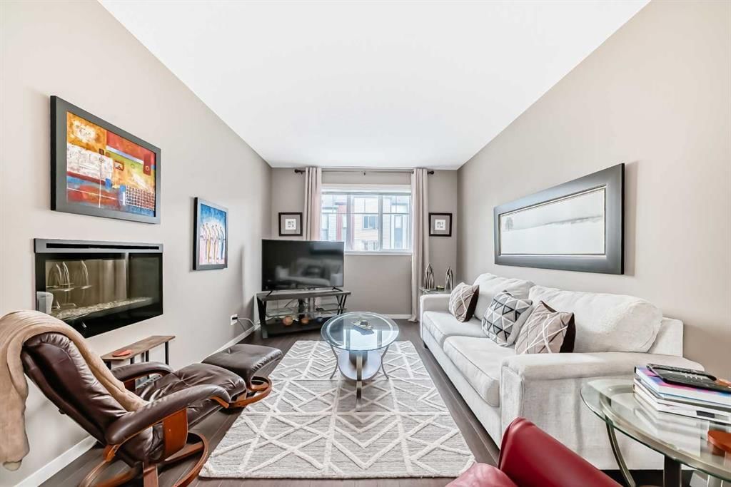 205 Copperpond Row SE, Calgary — photo 5 of 48