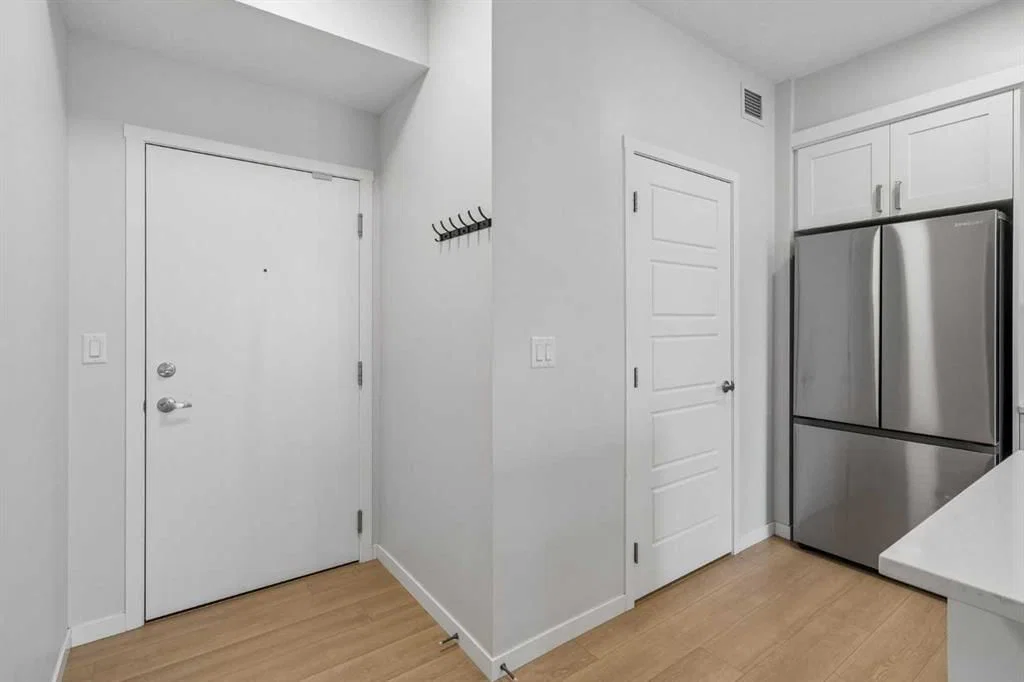 417, 80 Carrington Plaza NW, Calgary — photo 5 of 22