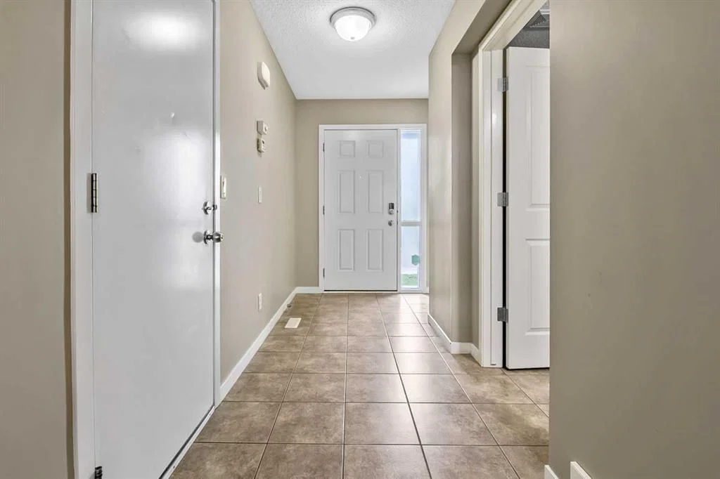 32 Cranston Gate SE, Calgary — photo 4 of 30