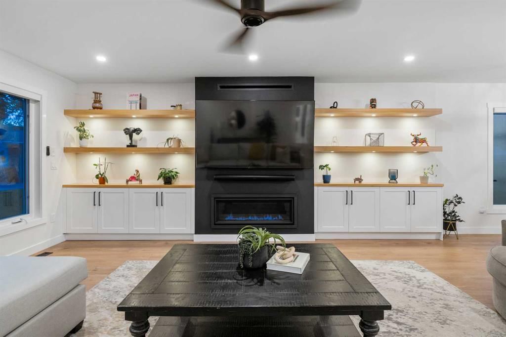 128 Lake Moraine Place SE, Calgary — photo 4 of 50
