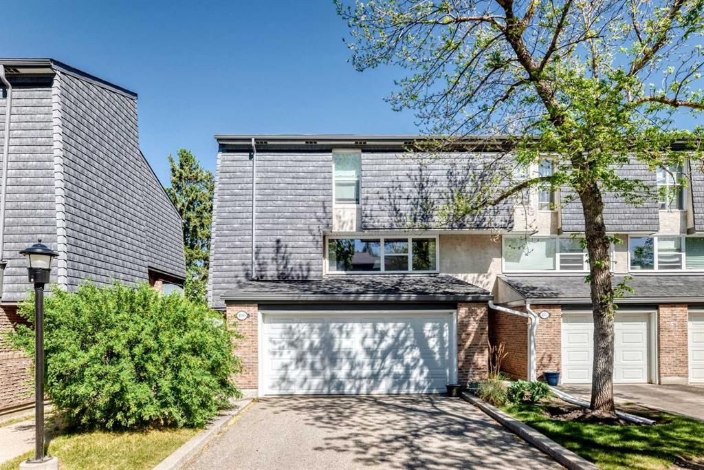 400 Brae Glen Crescent SW, Calgary — main listing photo