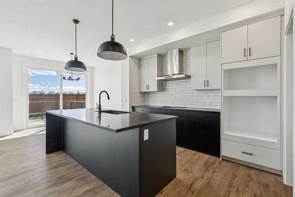 73 Sora Gardens SE, Calgary — photo 5 of 42