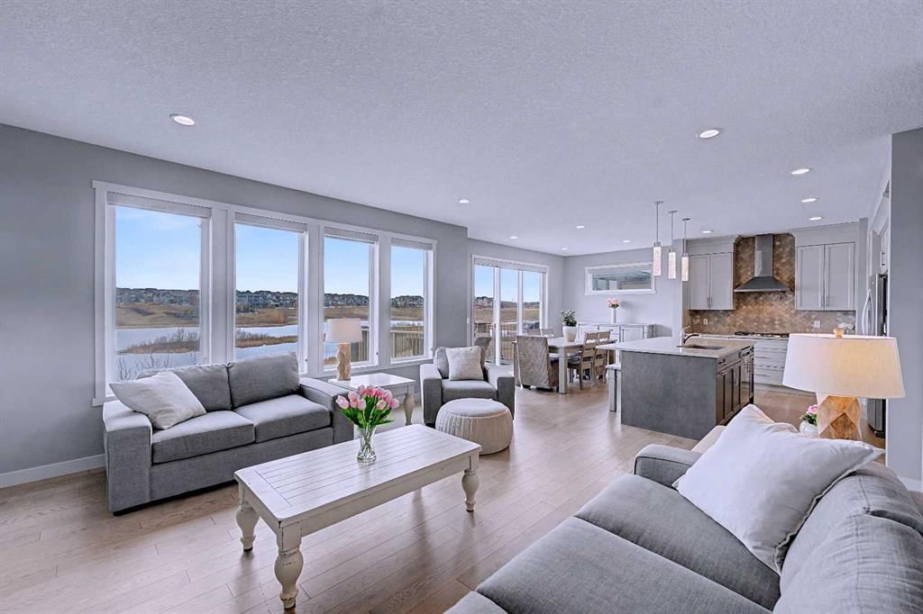 121 Marquis View SE, Calgary — photo 5 of 50