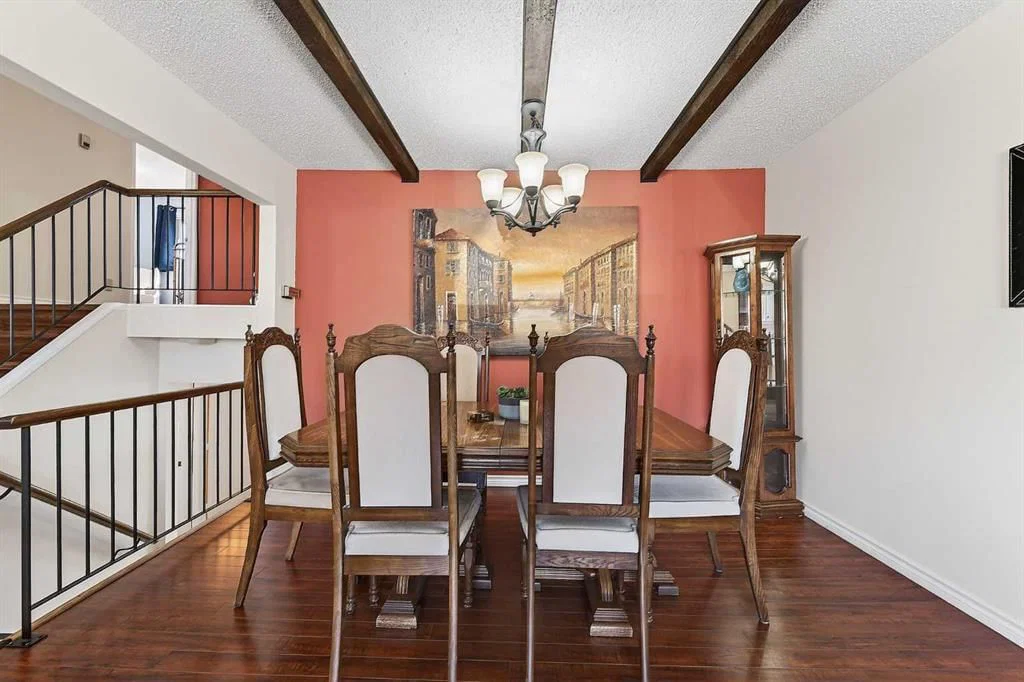 158 Ranch Glen Drive NW, Calgary — photo 5 of 45