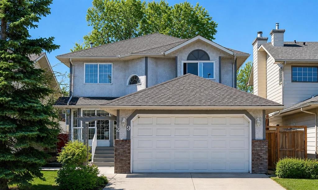 29 Sundown Way SE, Calgary — main listing photo