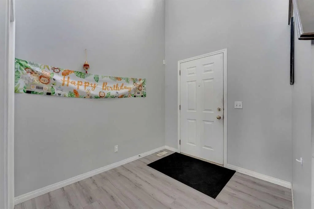 153 Saddlemead Road NE, Calgary — photo 3 of 40