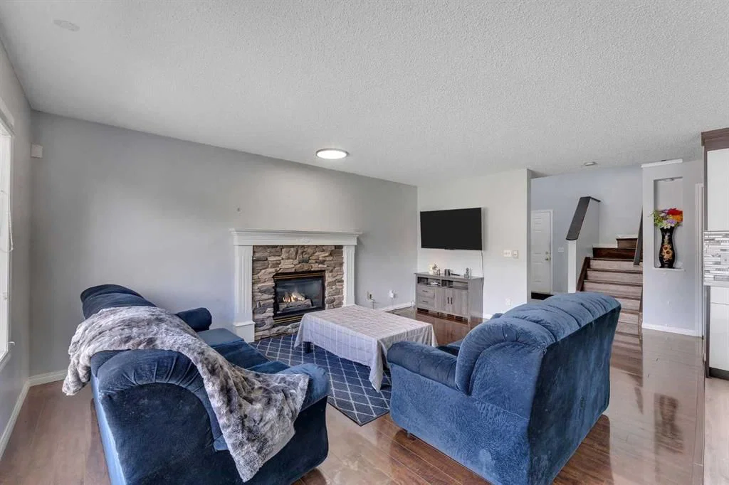 153 Saddlemead Road NE, Calgary — photo 5 of 40