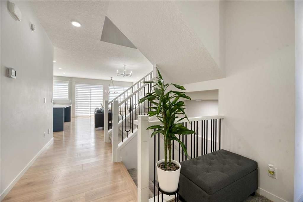 125 Belmont Villas SW, Calgary — photo 3 of 33