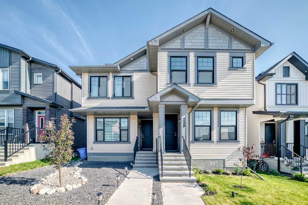 238 Aquila Drive NW, Calgary — photo 2 of 48