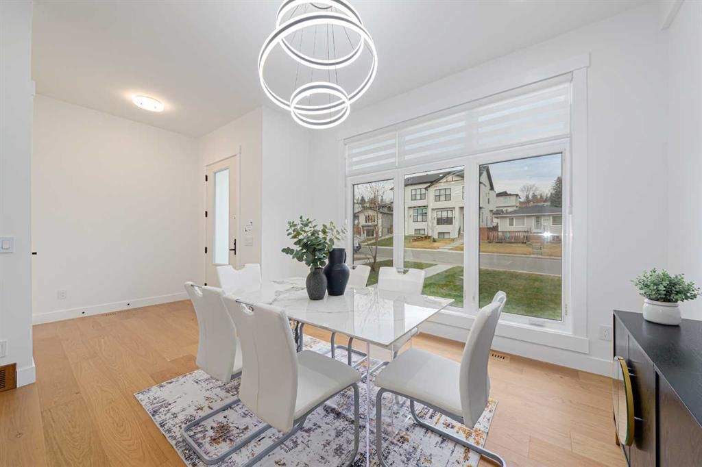 5003 21 Avenue NW, Calgary — photo 4 of 46
