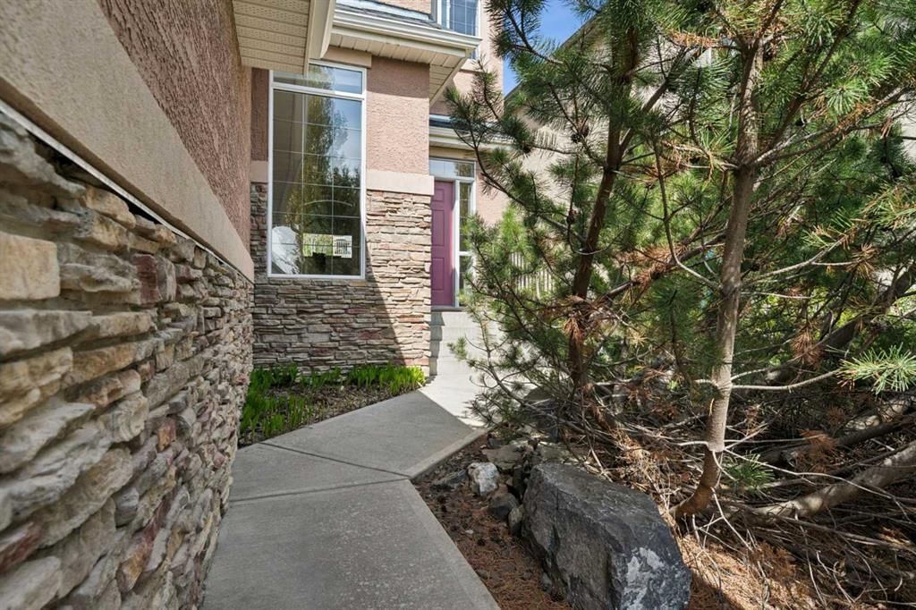 114 Tuscany Glen Place NW, Calgary — photo 4 of 32