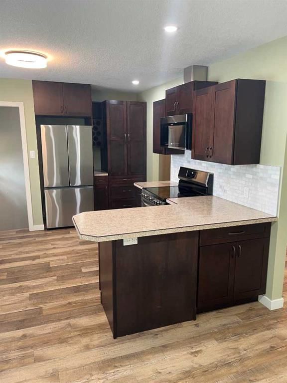 2015 Milne Drive NE, Calgary — photo 2 of 35