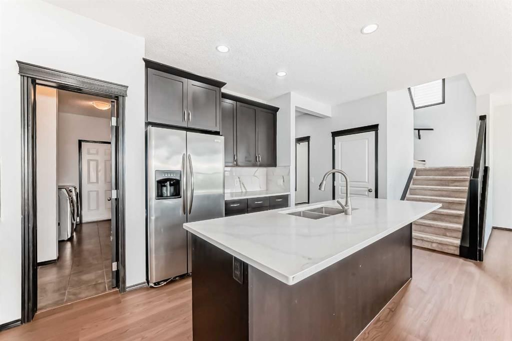 114 Autumn Circle SE, Calgary — photo 2 of 26