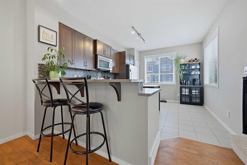 39 Kinlea Common NW, Calgary — photo 5 of 29
