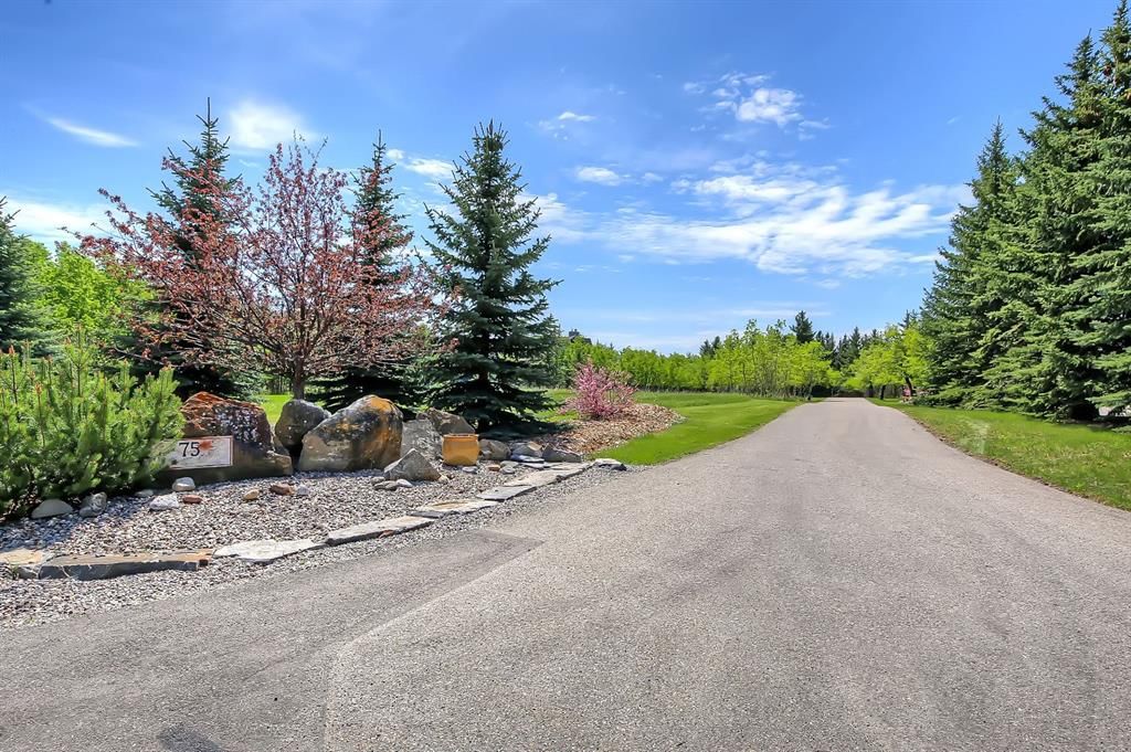 75 Anatapi Lane SW, Calgary — photo 3 of 50
