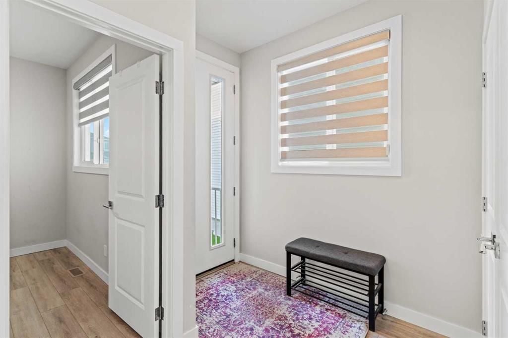 283 Belvedere Drive SE, Calgary — photo 3 of 38