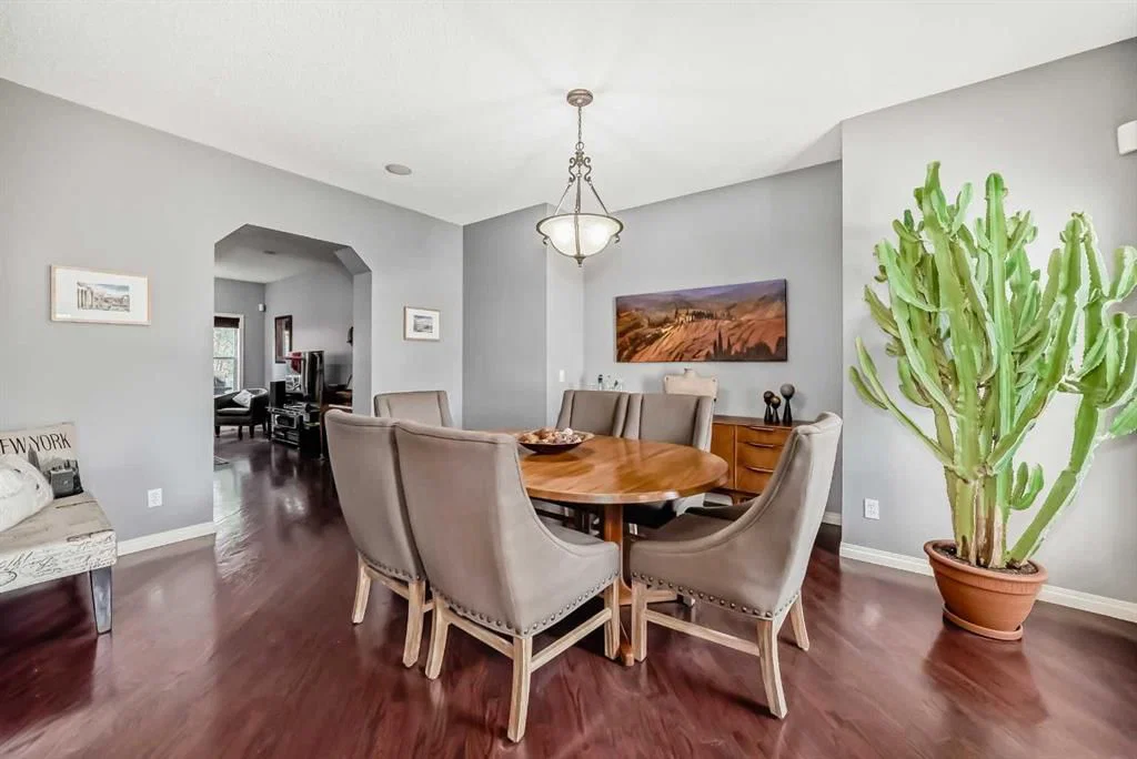 188 Chapala Drive SE, Calgary — photo 3 of 50