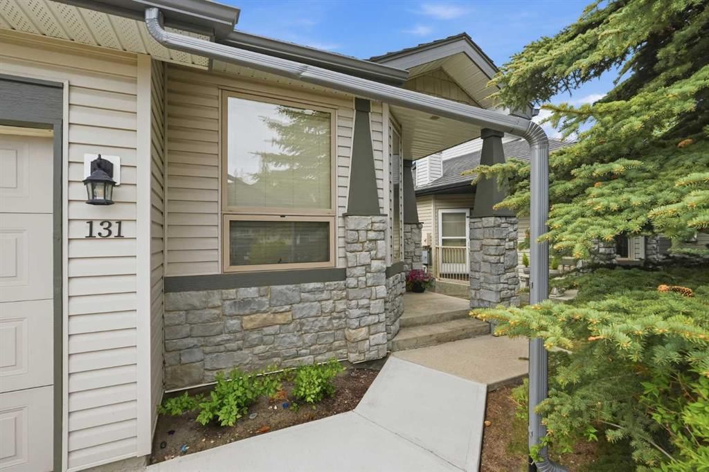 131 Springbank Terrace SW, Calgary — photo 2 of 47