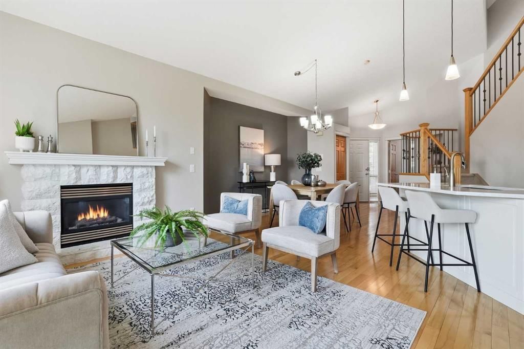 131 Springbank Terrace SW, Calgary — photo 5 of 47