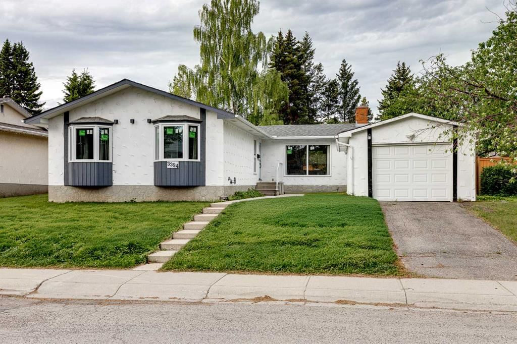 3394 Breton Close NW, Calgary — main listing photo